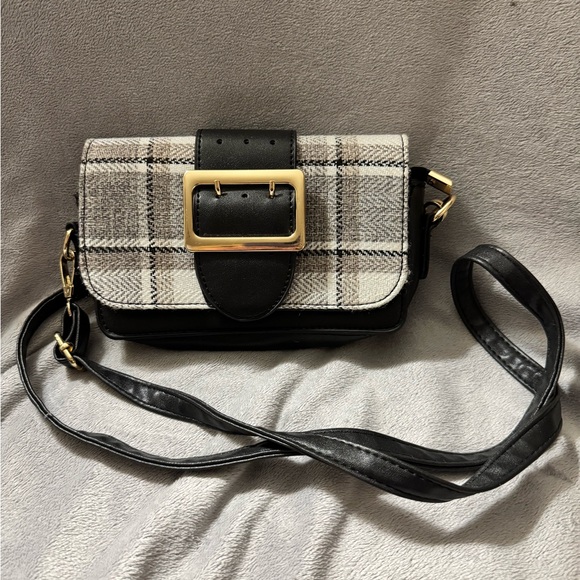 The Unbranded Brand Handbags - Crossbody Faux Black Leather, Chic Plaid With Gold Tone Accents